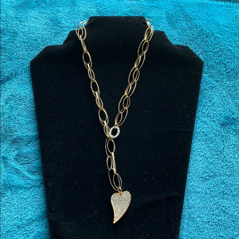 💝Gorgeous gold tone necklace with heart pendant💝